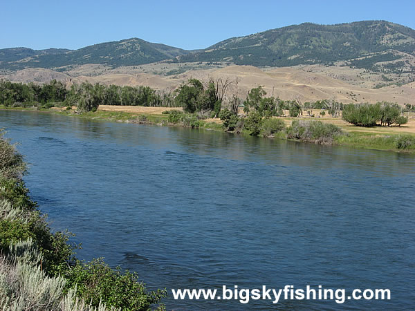 The Yellowstone River in the Paradise Valley, Photo #5