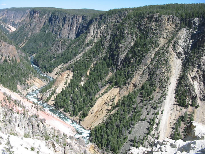 Yellowstone River in the Grand Canyon of the Yellowstone