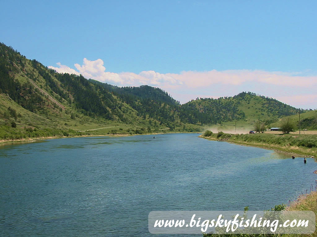 Missouri River Near Wolf Creek Fishing Access Site