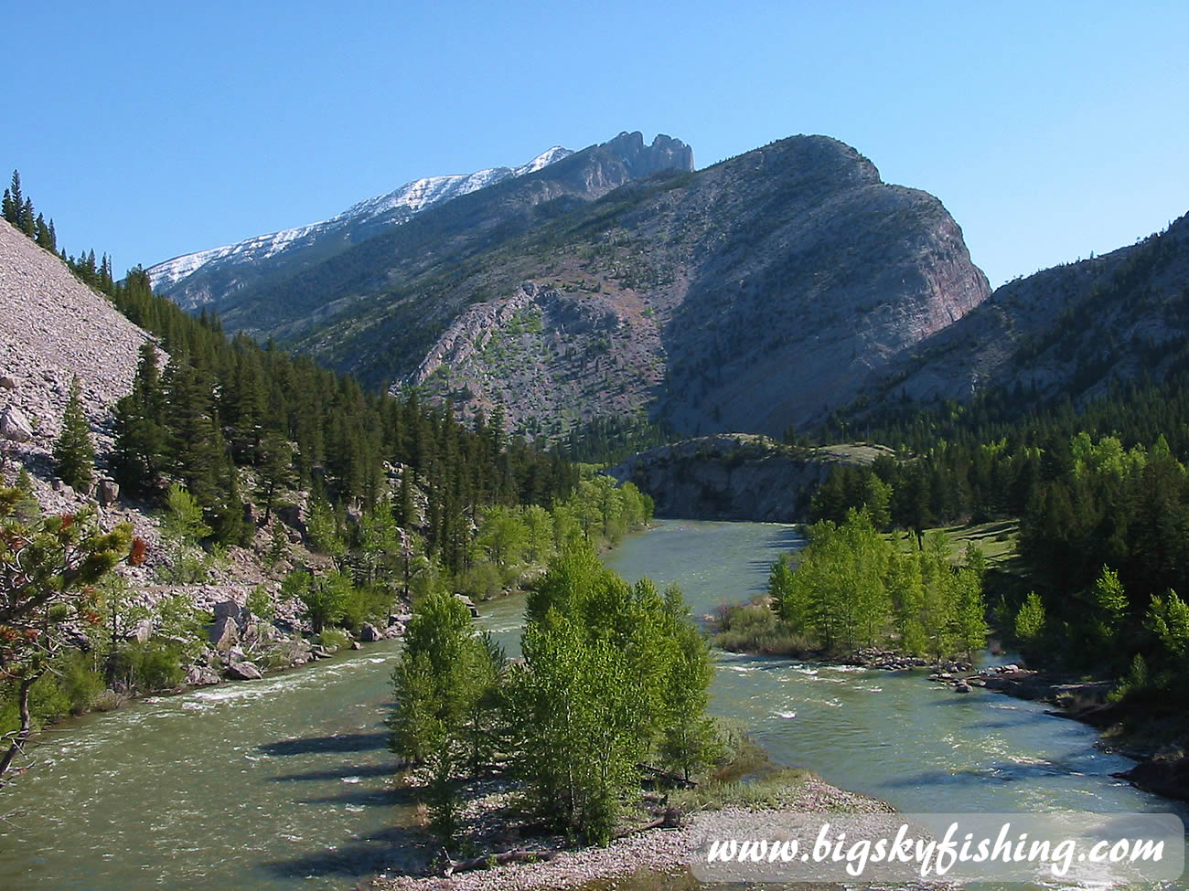 Whitewater & Mountains along Sun River