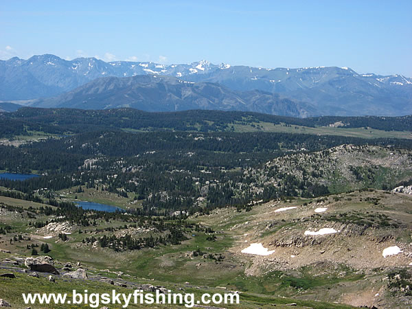 Expansive Views From the Beartooth Highway