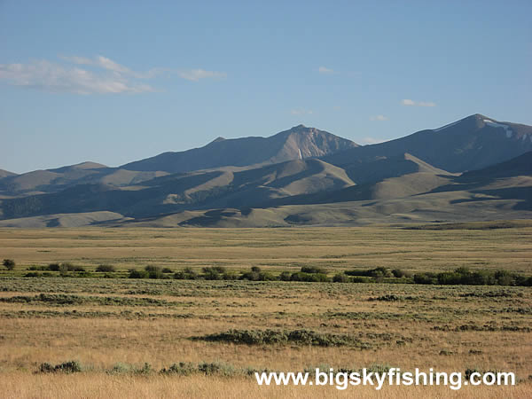 Arid Valley and the Beaverhead Mountains in Montana