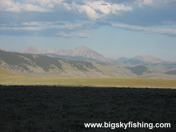 Expansive and Empty Valley