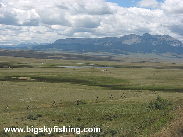 Prairie & Mountains in Central Montana