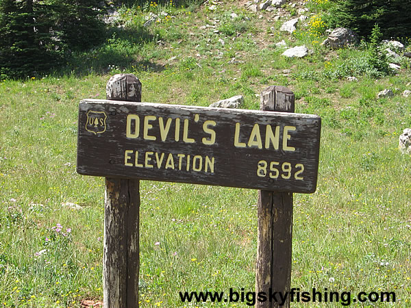 Sign for Devil's Lane