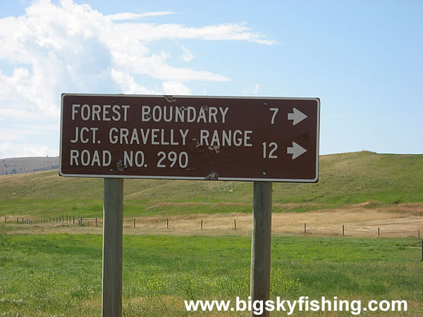 The Gravelly Range Road Sign