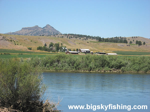 View Along the Missouri River Byway, Photo #3