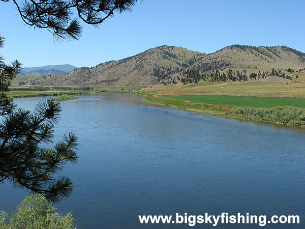 View Along the Missouri River Byway, Photo #4