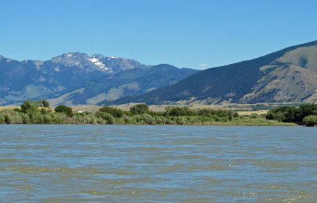 Yellowstone River in the Paradise Valley of Montana