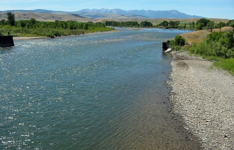 Yellowstone River downstream from Livingston, Montana